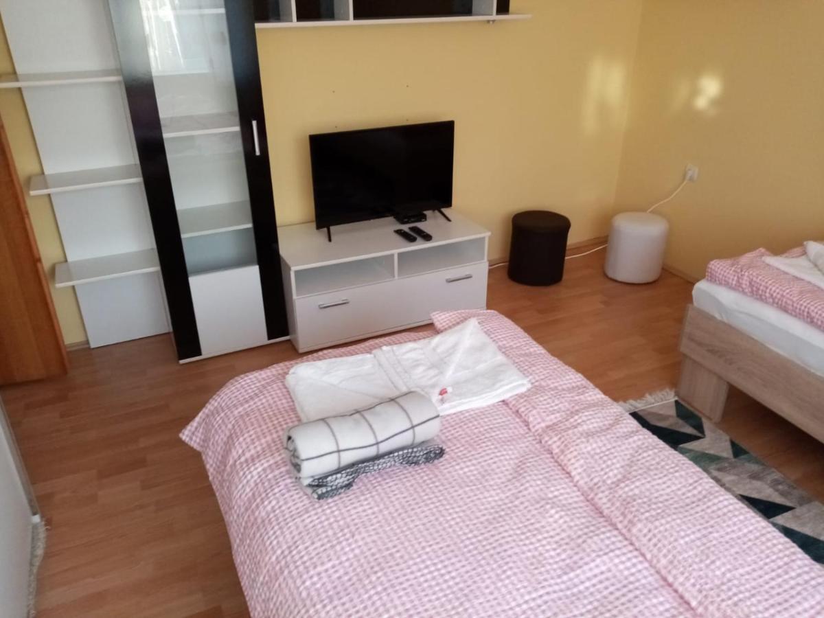 Lale'S Room Palić Buitenkant foto